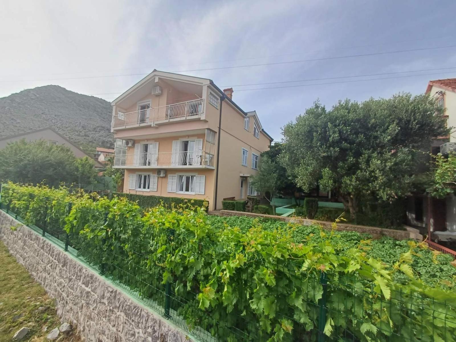Apartments For Friends Trebinje Exterior foto